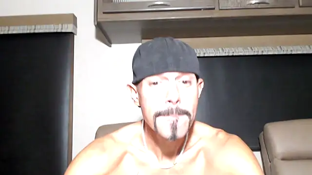 Snapshot of ThickD2C chatting on February 2026 02:49:02 AM ThickD2C online show from February 2026 02:49:02 AM