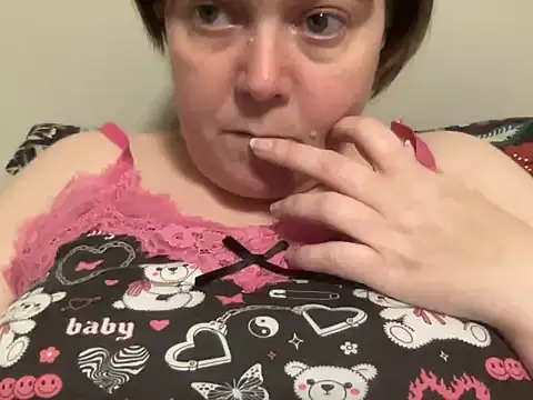 Snapshot of ParisNova chatting on February 2025 02:29:02 AM ParisNova online show from February 2025 02:29:02 AM