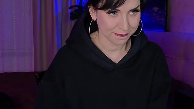 Snapshot of lily_conor chatting on November 2025 04:17:01 PM lily conor online show from November 2025 04:17:01 PM