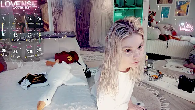 Careful i bite online show from January 2026 05:21:02 AM