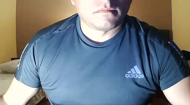 chicoguapo8 online show from February 2025 07:44:02 AM