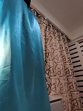 Snapshot of choco_petite chatting on September 2025 11:34:02 AM choco petite online show from September 2025 11:34:02 AM