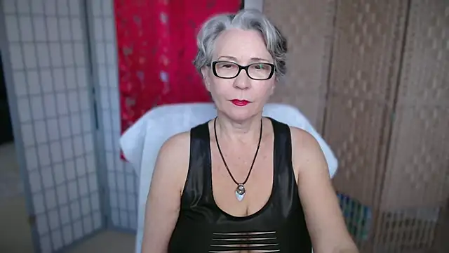 Snapshot of petradaniels chatting on July 2026 08:02:01 PM petradaniels online show from July 2026 08:02:01 PM