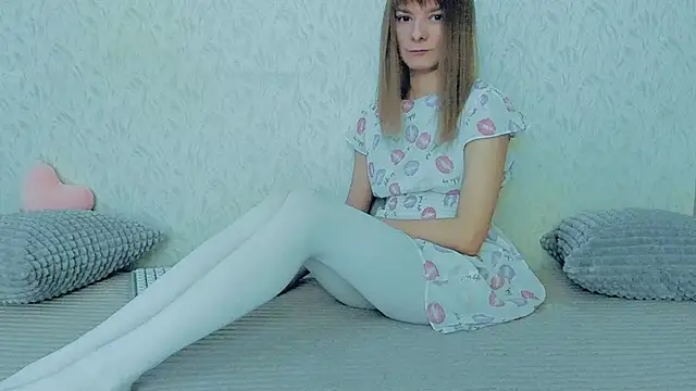 YourCaramel online show from February 2025 05:16:01 AM