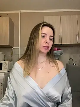 Snapshot of NastyushaaLove chatting on February 2025 07:59:02 PM NastyushaaLove online show from February 2025 07:59:02 PM