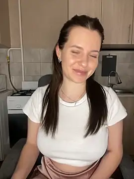 Snapshot of NastyushaaLove chatting on February 2026 08:42:02 PM NastyushaaLove online show from February 2026 08:42:02 PM