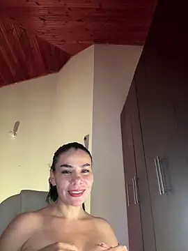 Snapshot of MeganDupont chatting on March 2025 02:08:02 AM MeganDupont online show from March 2025 02:08:02 AM