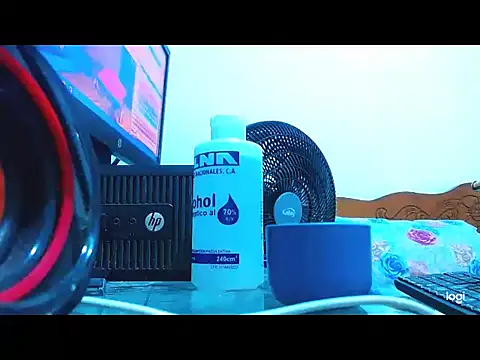 Snapshot of cositarrica_xxx chatting on March 2025 01:35:02 PM cositarrica xxx online show from March 2025 01:35:02 PM