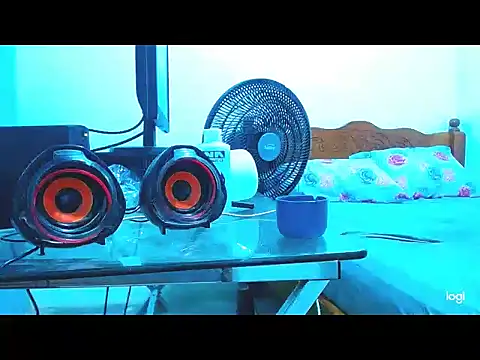 Snapshot of cositarrica_xxx chatting on March 2025 09:34:01 PM cositarrica xxx online show from March 2025 09:34:01 PM