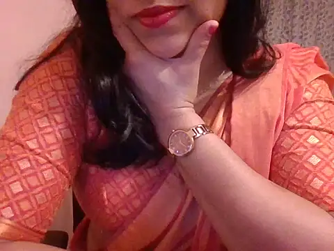 Pinky 4 online show from November 2025 10:13:02 PM