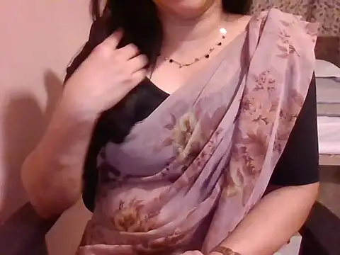 Pinky 4 online show from March 2026 06:11:02 PM