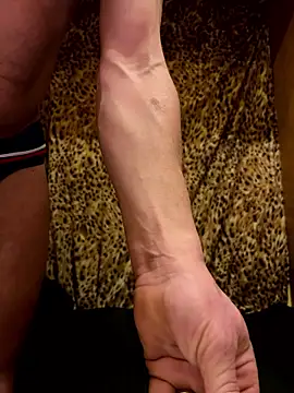 69sexyiestass online show from January 2026 06:02:02 PM