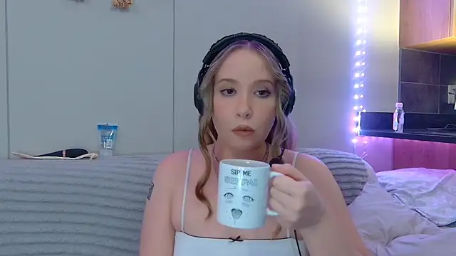 ScarletCarnal online show from March 2025 09:56:01 PM