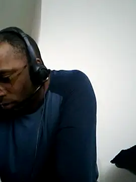 Snapshot of jhoneybee chatting on March 2025 05:49:02 PM jhoneybee online show from March 2025 05:49:02 PM