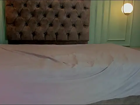 Snapshot of kathe_hot chatting on December 2024 04:11:01 AM kathe hot online show from December 2024 04:11:01 AM