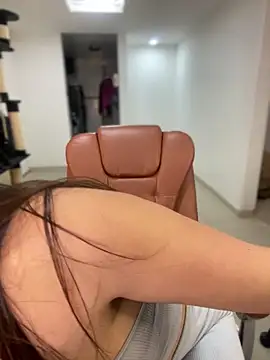 Snapshot of MiaJones21 chatting on March 2025 12:31:01 AM MiaJones21 online show from March 2025 12:31:01 AM