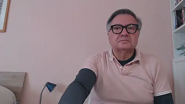 YOU6me online show from February 2026 09:03:02 AM