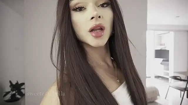 Snapshot of sweetest_bella chatting on May 2026 08:05:02 PM sweetest bella online show from May 2026 08:05:02 PM