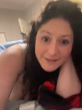 Snapshot of milf94k chatting on February 2025 04:56:02 AM milf94k online show from February 2025 04:56:02 AM