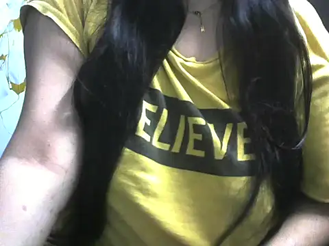 Bold-Radhika online show from December 2025 10:43:01 AM