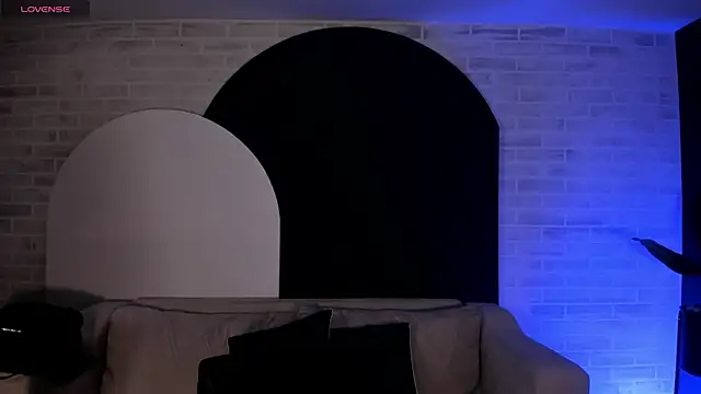 Snapshot of AnaDurant chatting on October 2025 12:22:02 PM AnaDurant online show from October 2025 12:22:02 PM