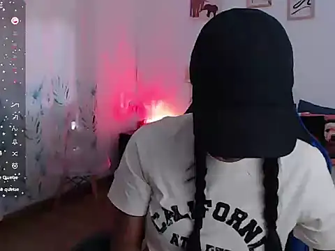 emmily castro online show from October 2025 12:15:01 PM