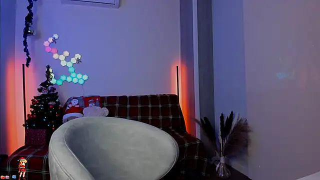 victorias world online show from December 2024 10:24:02 PM