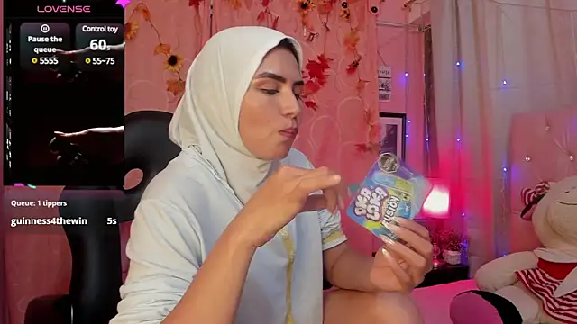 Snapshot of DarshaKhemu chatting on January 2025 12:49:02 AM DarshaKhemu online show from January 2025 12:49:02 AM