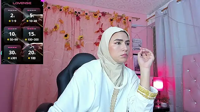 Snapshot of DarshaKhemu chatting on February 2025 08:46:01 PM DarshaKhemu online show from February 2025 08:46:01 PM