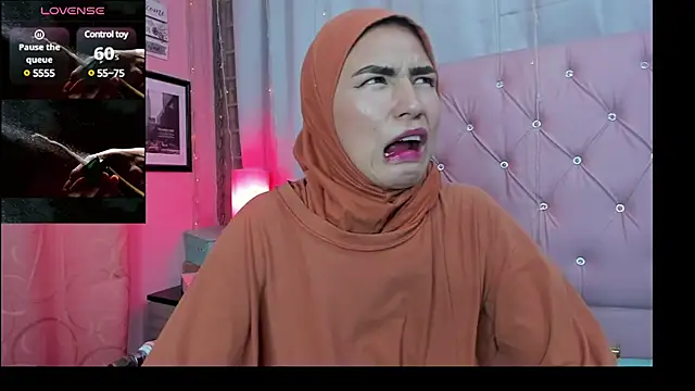 Snapshot of DarshaKhemu chatting on February 2025 01:05:02 AM DarshaKhemu online show from February 2025 01:05:02 AM