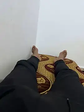 HHHHHxxn online show from April 2026 08:11:02 PM