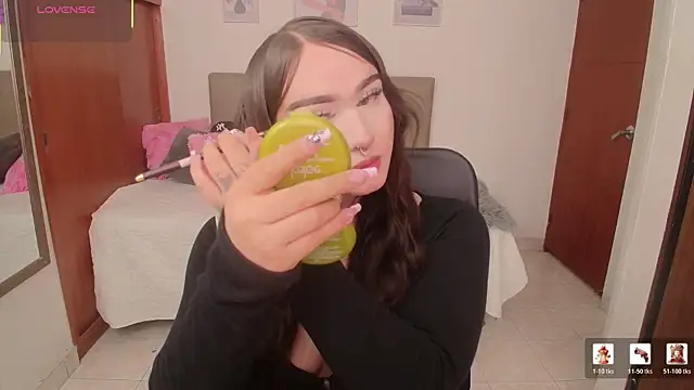 Miley Baker online show from February 2026 03:23:01 PM