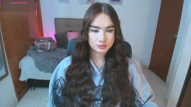 Miley Baker online show from March 2026 02:00:02 PM