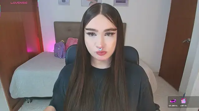 Miley Baker online show from April 2026 04:30:01 PM