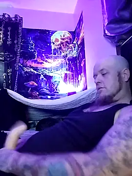 Snapshot of BluestBalls710 chatting on December 2025 04:56:01 PM BluestBalls710 online show from December 2025 04:56:01 PM