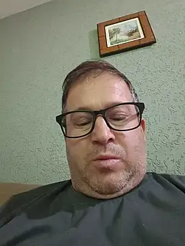 tavio1 online show from August 2026 12:42:01 AM