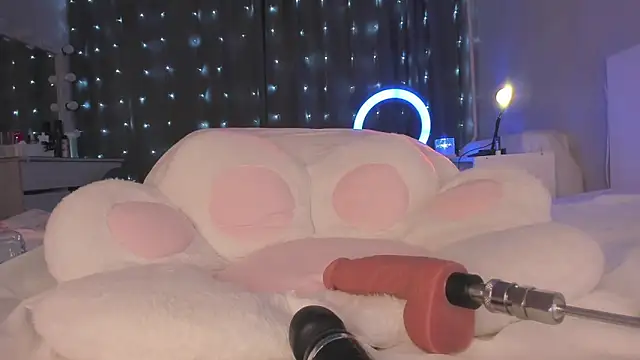 Snapshot of KylieStarrr chatting on September 2025 09:59:02 PM KylieStarrr online show from September 2025 09:59:02 PM