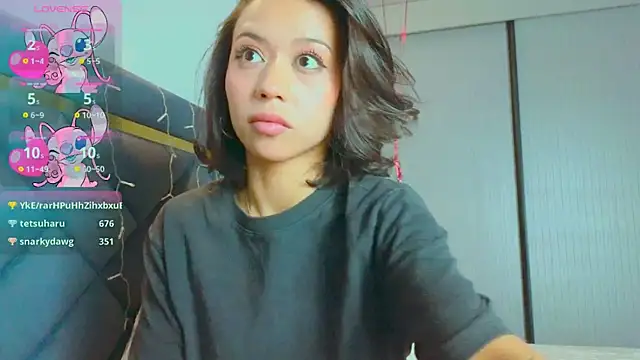 Snapshot of Mia_Tin chatting on February 2025 11:30:01 AM Mia Tin online show from February 2025 11:30:01 AM