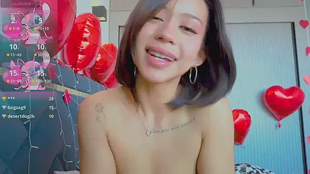 Snapshot of Mia_Tin chatting on February 2025 09:34:02 AM Mia Tin online show from February 2025 09:34:02 AM