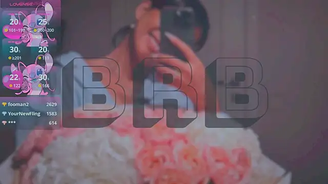 Snapshot of Mia_Tin chatting on February 2025 06:27:02 AM Mia Tin online show from February 2025 06:27:02 AM