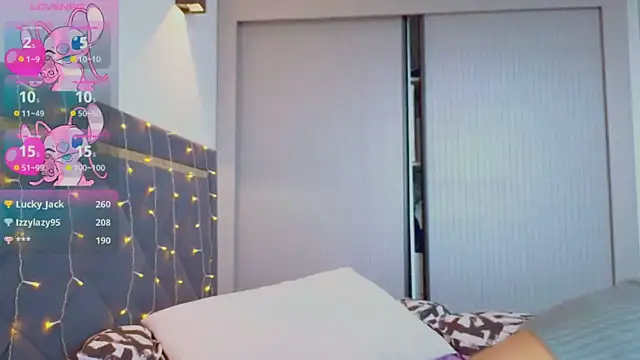 Snapshot of Mia_Tin chatting on March 2025 09:55:02 AM Mia Tin online show from March 2025 09:55:02 AM