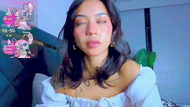 Snapshot of Mia_Tin chatting on September 2025 02:17:02 PM Mia Tin online show from September 2025 02:17:02 PM