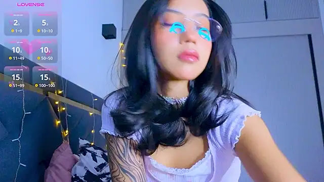 Snapshot of Mia_Tin chatting on January 2026 11:35:01 AM Mia Tin online show from January 2026 11:35:01 AM