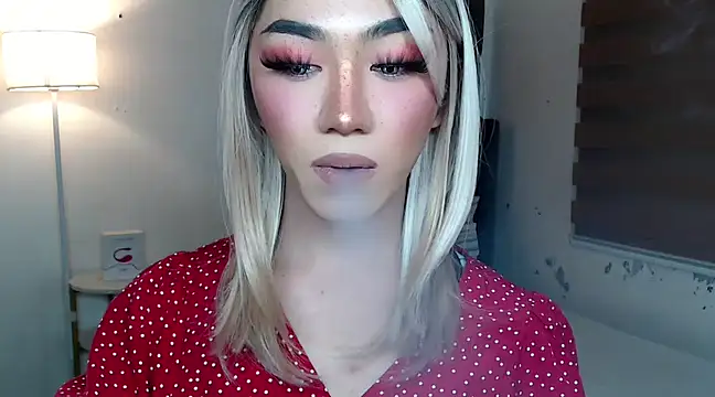 Local Hoelyx online show from March 2025 07:47:01 AM