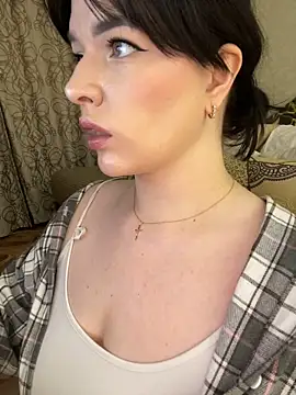 HellMoor online show from October 2025 01:50:01 AM