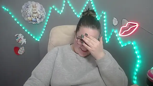 XX Daniella XX online show from April 2026 06:19:01 AM