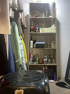 Snapshot of DulceMya6 chatting on December 2024 11:37:01 PM DulceMya6 online show from December 2024 11:37:01 PM