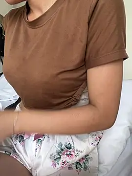 DulceMya6 online show from March 2026 02:12:01 PM