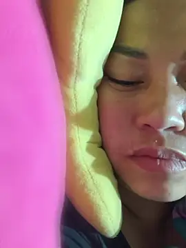 LalaiAsian online show from April 2026 04:30:01 PM