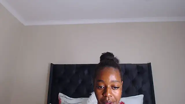 Sexynaughty Gal online show from February 2026 09:55:01 PM